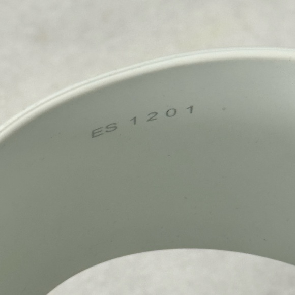 Givenchy Paris Logo Men’s Men White Flat Rubber Pool Slides Sandals 43 US 10 - Picture 13 of 14